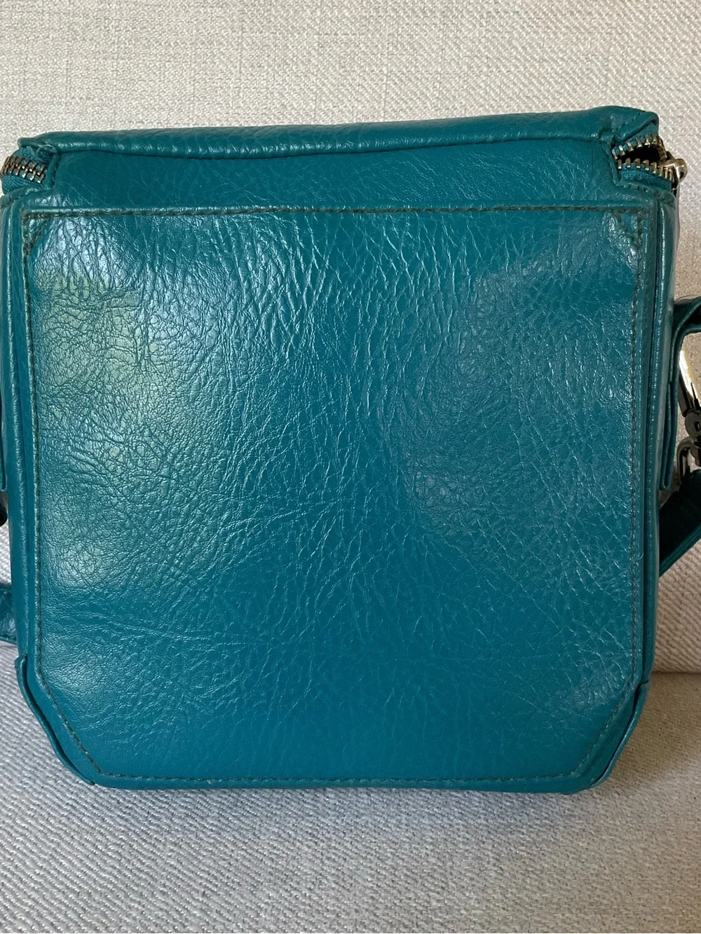 Matt & Nat Teal Vegan Leather Zip-Lid Bucket Crossbody Bag